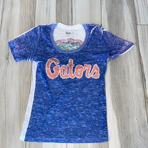 UNIVERSITY OF FLORIDA BURNOUT TEE MEDIUM